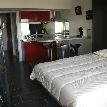 567, Port Nature 5 Au Village Naturiste Apartment *